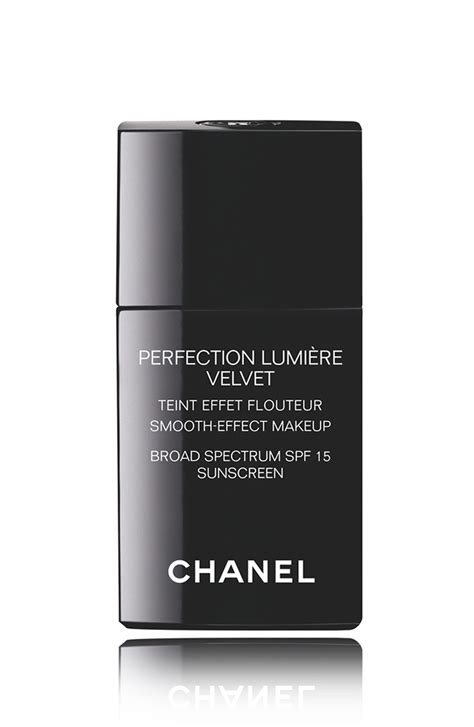 smoothing effect makeup chanel|Foundation With SPF 15 .